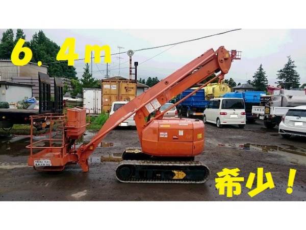 平成14年 屈折式クローラータイプ6.4m高所作業車@車選び.com