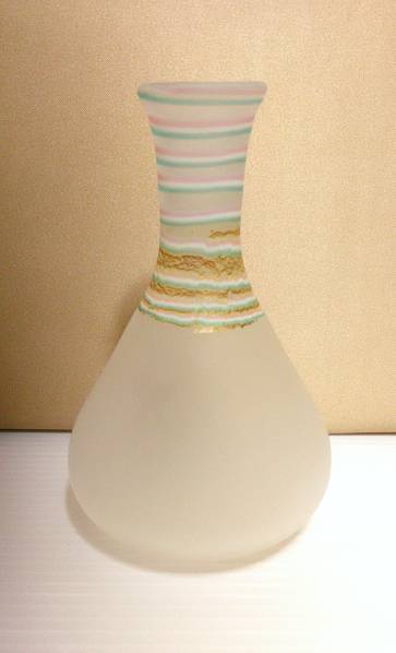 石井康治　手吹きガラス工芸　花瓶　高さ約12ｃｍ