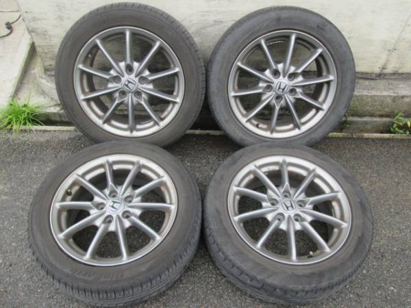 オデッセイ　ＲＢ1　アブソルート　アルミ　215/55-17