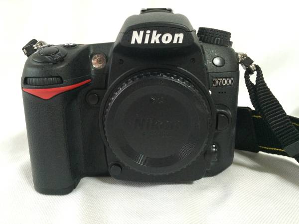 ☆ほぼ新品☆ Nikon D7000 箱・付属品多数 S3039 保証期間内！