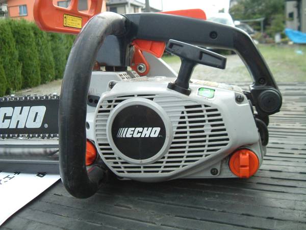 エコーエンジンチェーンソー ＧＣ３０２