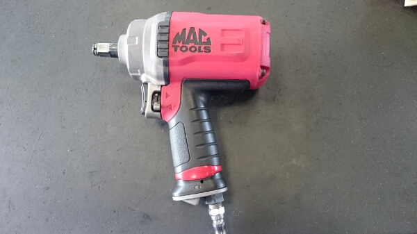 マックツール MACTOOLS 1/2 エアインパクト AWP050 MAC TOOLS マックツール 1/2エアインパクト AWP050 美品 工具、DIY用品