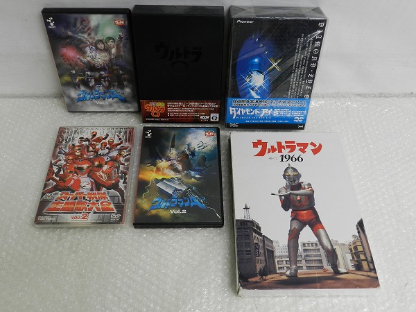 中古 DVD ウルトラマンA ウルトラQ 他 5本＋1冊 特撮 [梱0.5］
