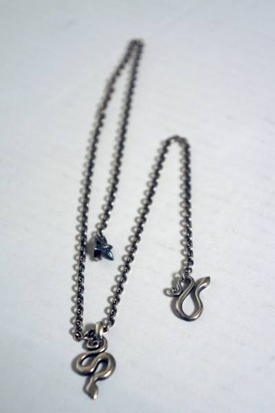 LYLY ERLANDSSON ネックレスセット 美品 Bloody mary