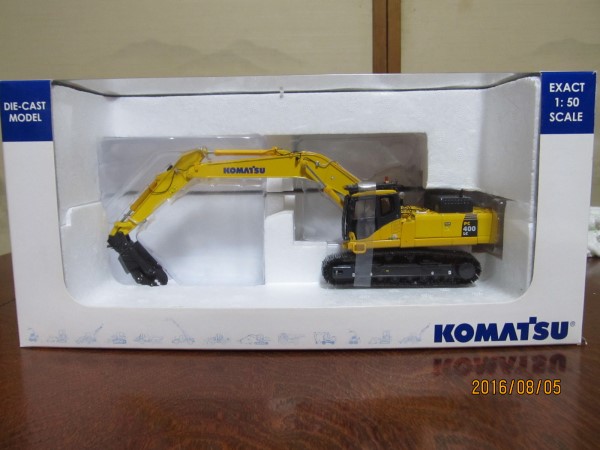 KOMATSU PC400 LC 1/50 KOMATSU PC400 LC ダイキャストモデル 1:50