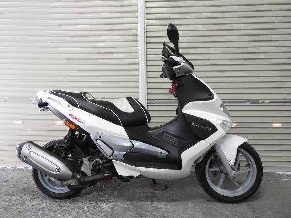 ジレラ　ランナー　VXR200RST　ZAPM464　綺麗　実働車　好調