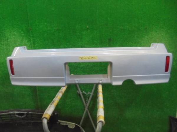 キューブ AZ10 (KX2) リア バンパー 40938