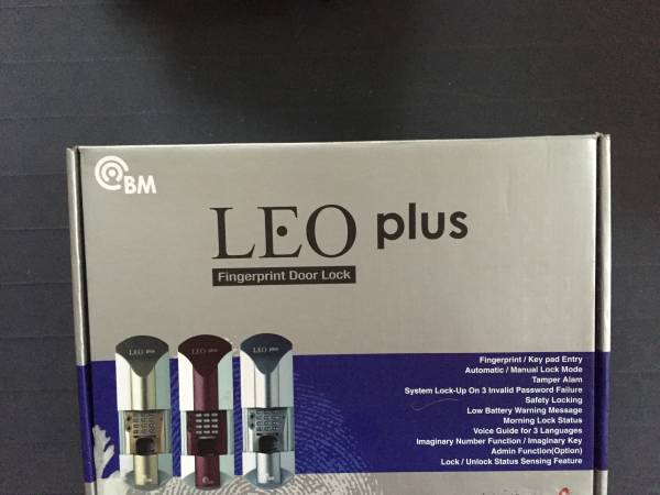 日本セキュアス 指紋認証ドアロック Leo Plus SE 部品取りに