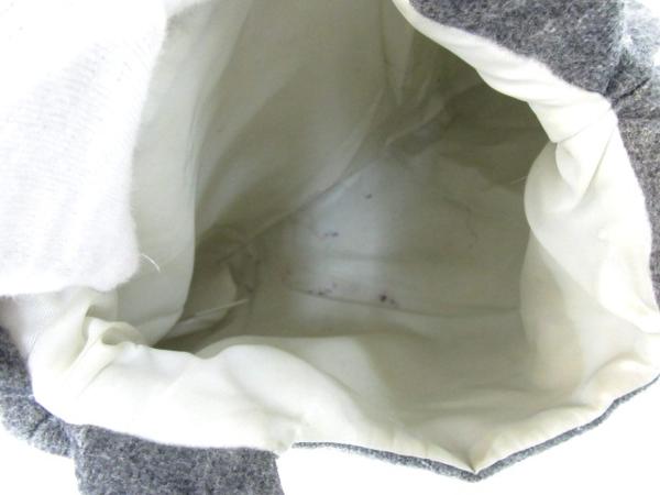 ミナペルホネン ハンド エッグバッグ Yuki No Hi 電柱 ミナ ペルホネン 売買されたオークション情報 Yahooの商品情報をアーカイブ公開 オークファン Aucfan Com