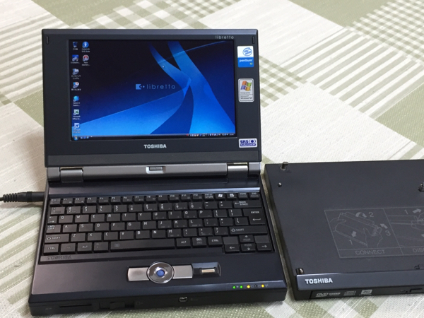 東芝 LibrettoU-100 00R016