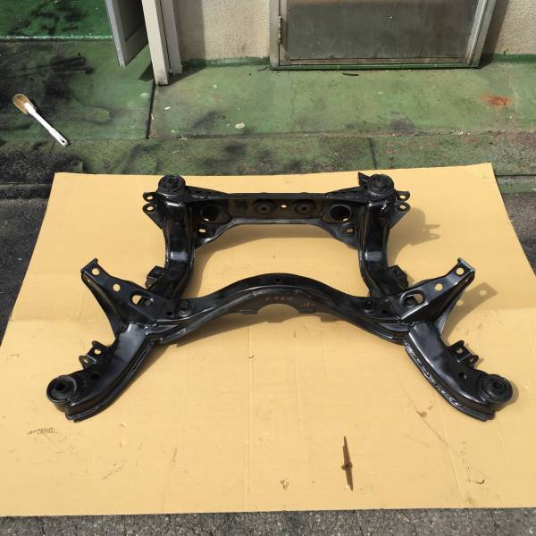 160903-0487 シルビア S15 スペックS リア デフ メンバー 美品