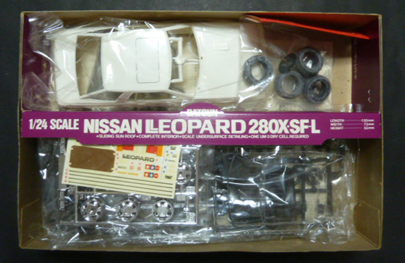 SF-L 1⁄24 - レパード タミヤ1⁄24 日産レパード280X たー坊