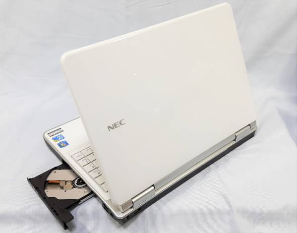 NEC　Levie windows7 NEC LaVie☆彡Windows7 NEC announces new LAVIE PCs, including an