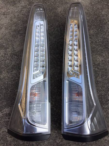 ☆★ Ｃ２６ セレナ テール ＬＥＤ【中古】★☆