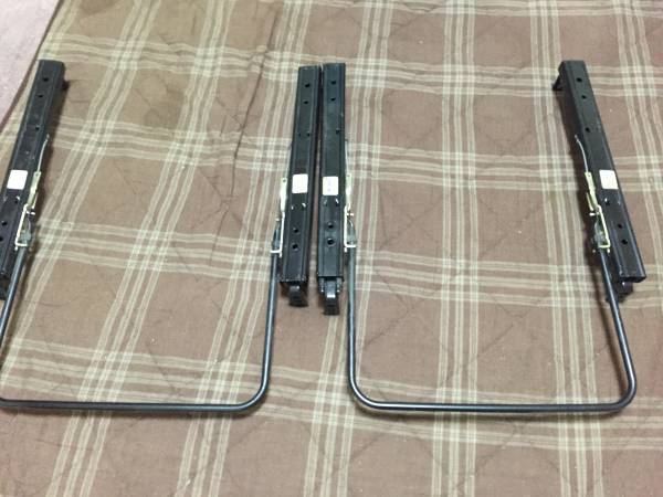 レカロ正規品スライドレール左右