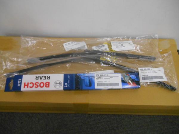 美品★Audi/A3純正ワイパー3本セット★ゴム＆ブレード在庫1/即納