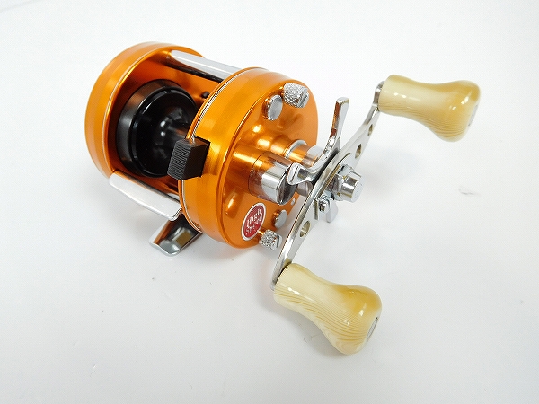 美品 ABU アブアンバサダー1500C サンセットオレンジ