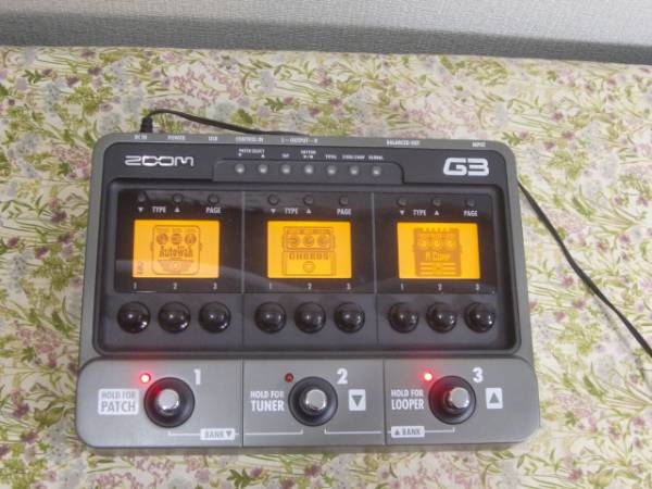 ZOOM G3 v.2.10 箱、アダプター、取説付属　美品