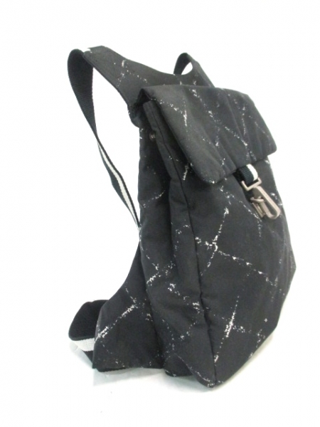 シャネル リュックサック 旧トラベルライン 黒×白 ナイロン