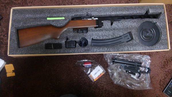 海外製ブローバック電動ガン