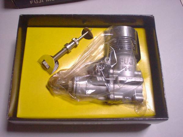 超レア稀少★ＦＵＪＩ/フジ １９Ⅲ & マフラー 未使用