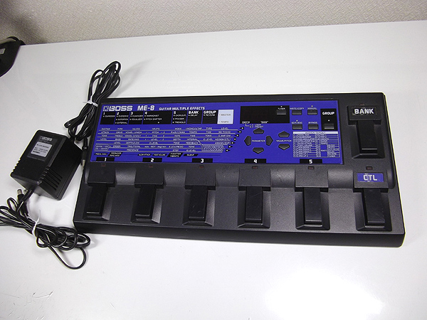 BOSS ME-8 マルチエフェクター 純正ACアダプター付き 中古です 【公式