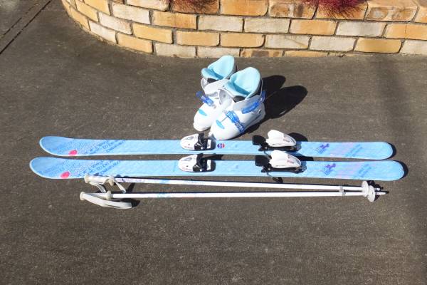 ☆美品☆DYNASTAR157cm LANGE 大人用カービングスキー4点SET