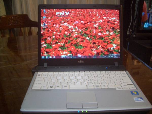 格安◆LIFEBOOK P770/B／無線LAN/Windows7Proモデル◆