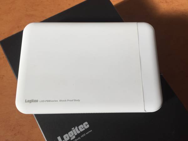 ☆Logitec☆LHD-PBM20U3WH☆ロジテックポータブルHDD☆ □について