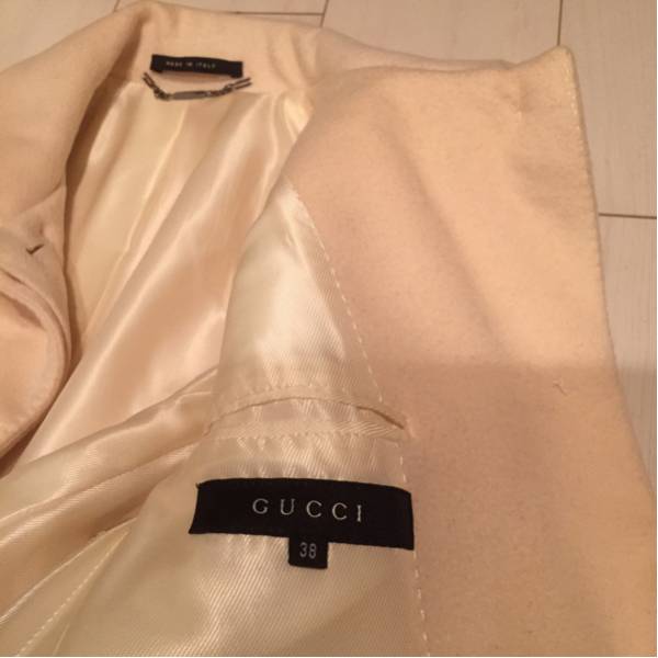 グッチ コート アイボリー 38