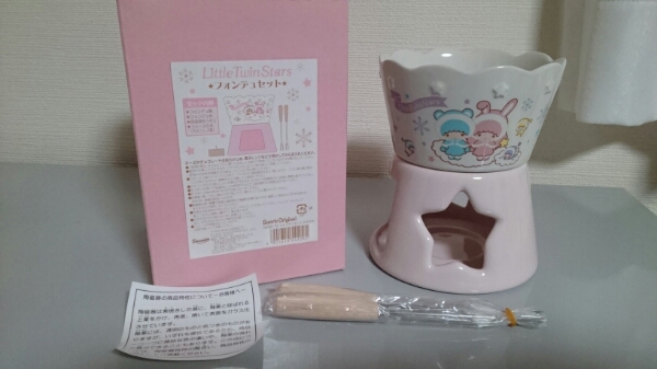 新品 リトルツインスターズ キキララ クマウサ フォンデュセット