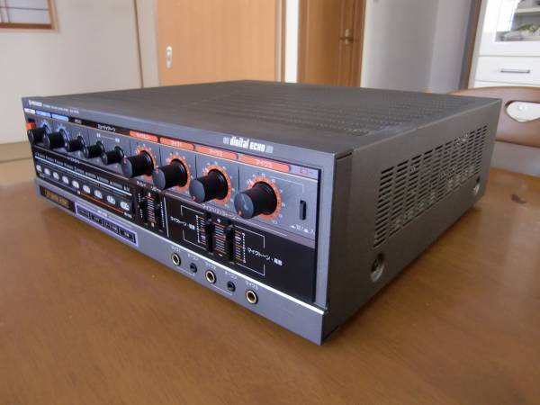 パイオニア プリメインアンプ（カラオケアンプ）SA-V20II パイオニア 