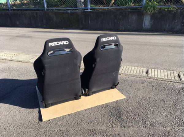 RECARO SR-3 ？ セミバケ 限定モデル 2脚セット