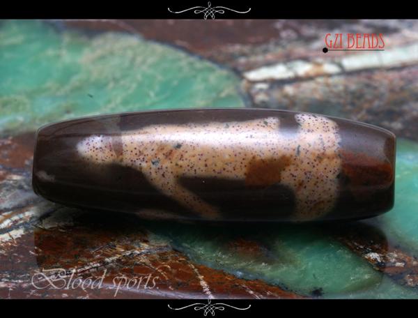 天珠 九眼 朱砂の通販 砂⑨☆開光堂☆1級-全体紅朱砂!!虎牙3眼天
