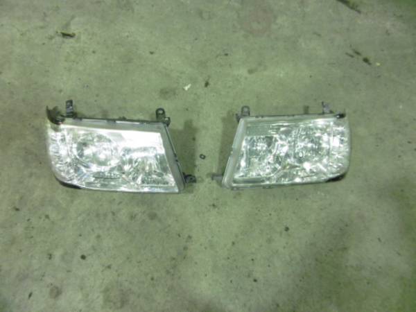 ランクル１００用 前期用　最終ルックへッドライト左・右セット