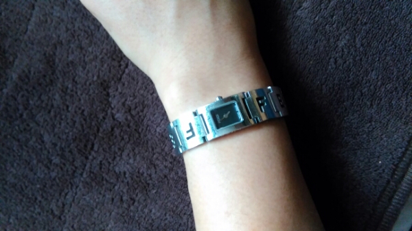 FENDI/フェンディ*レディース腕時計*クオーツ*