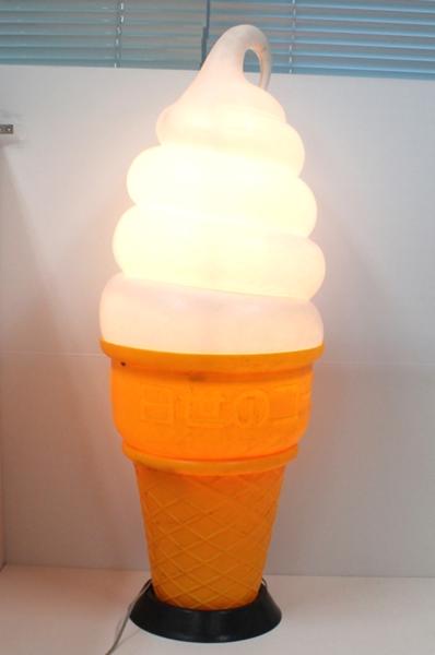 ♪♪電工看板 日世のコーン ソフトクリーム看板 ♪♪ 日世(ニッセイ