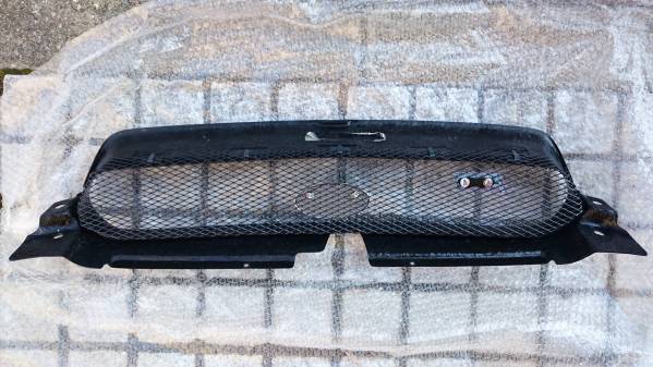SUBARU　レガシィ　グリル　前期　BL5