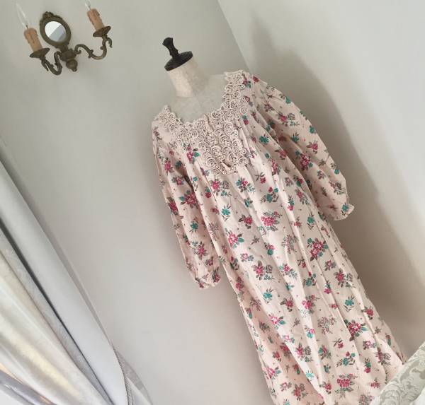 *Danslesalon*ワコール　花柄パジャマ　ネグリジェ