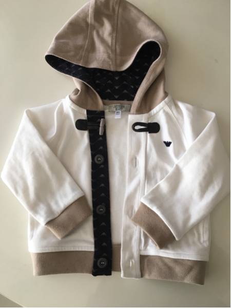 ARMANI アルマーニ Armani ベビーハット、ホワイトコットン | Emporio 