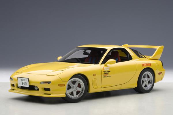 数量限定 AUTOart 1/18 マツダ RX-7 FD3S 頭文字D/イニシャルD 覚醒
