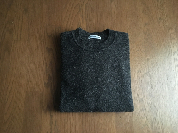 美品 ISSEY MIYAKE ニット グレー