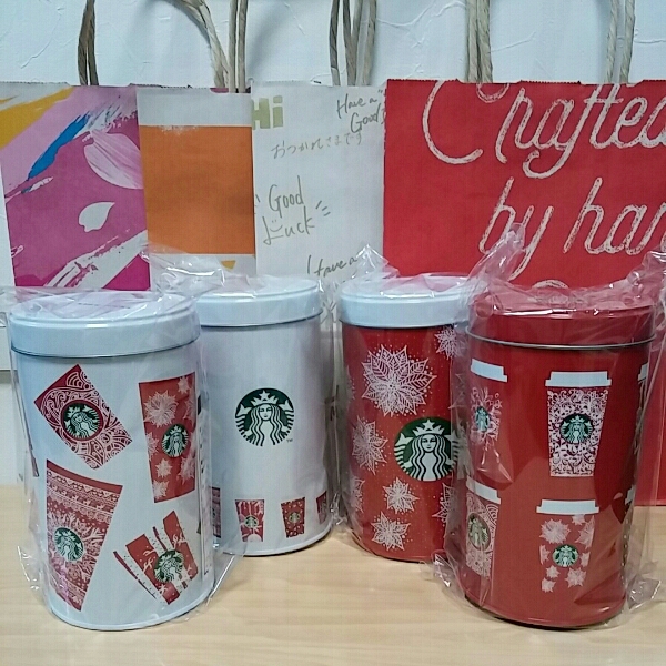 スターバックス ホリデー 小物入れ 非売品 全4種コンプ おまけ有