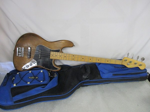 ●中古 Bacchus バッカス 4弦エレキベース[梱1.0]