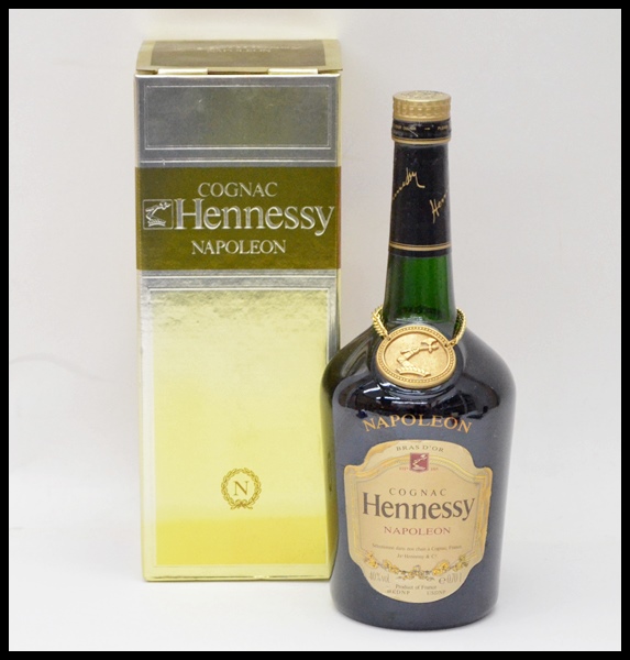Hennessy Napoleon Cognac ヘネシー ナポレオン 専用箱付 未開栓 ヘネシー ナポレオン ブランデー COGNAC 700ml 外箱付 未開栓