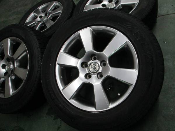 売り切り！ 225/65R17 スタッドレスタイヤ ハリアー等