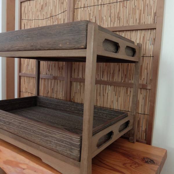 極上逸品 無垢材 テーブル付き 時代乱れ盆 検着物衣装盆桑桐　