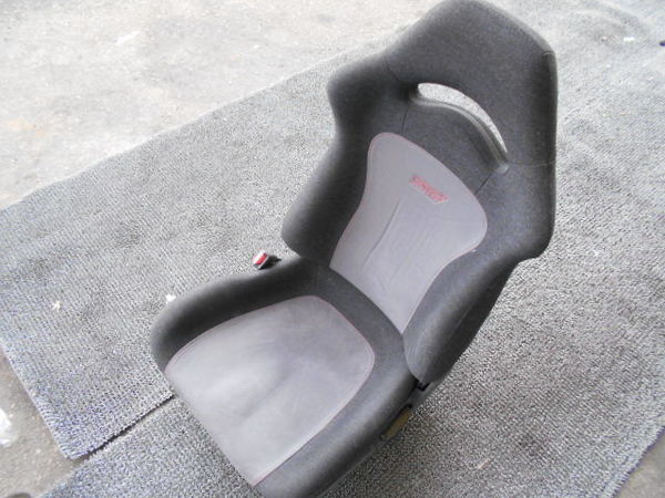 純正 GC8 GF8 インプレッサ WRX STi ノーマル シート 左側 即納