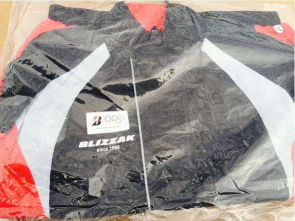 2016年新作裏地付きブリヂストンブリザックジャンパー 新品LL