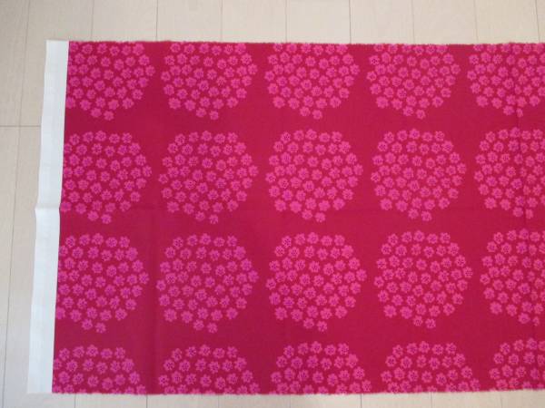 マリメッコ プケッティ 赤ピンク 2013 限定 廃盤 はぎれ 145x51